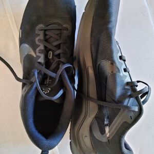 Nike Men's Black Running Shoes